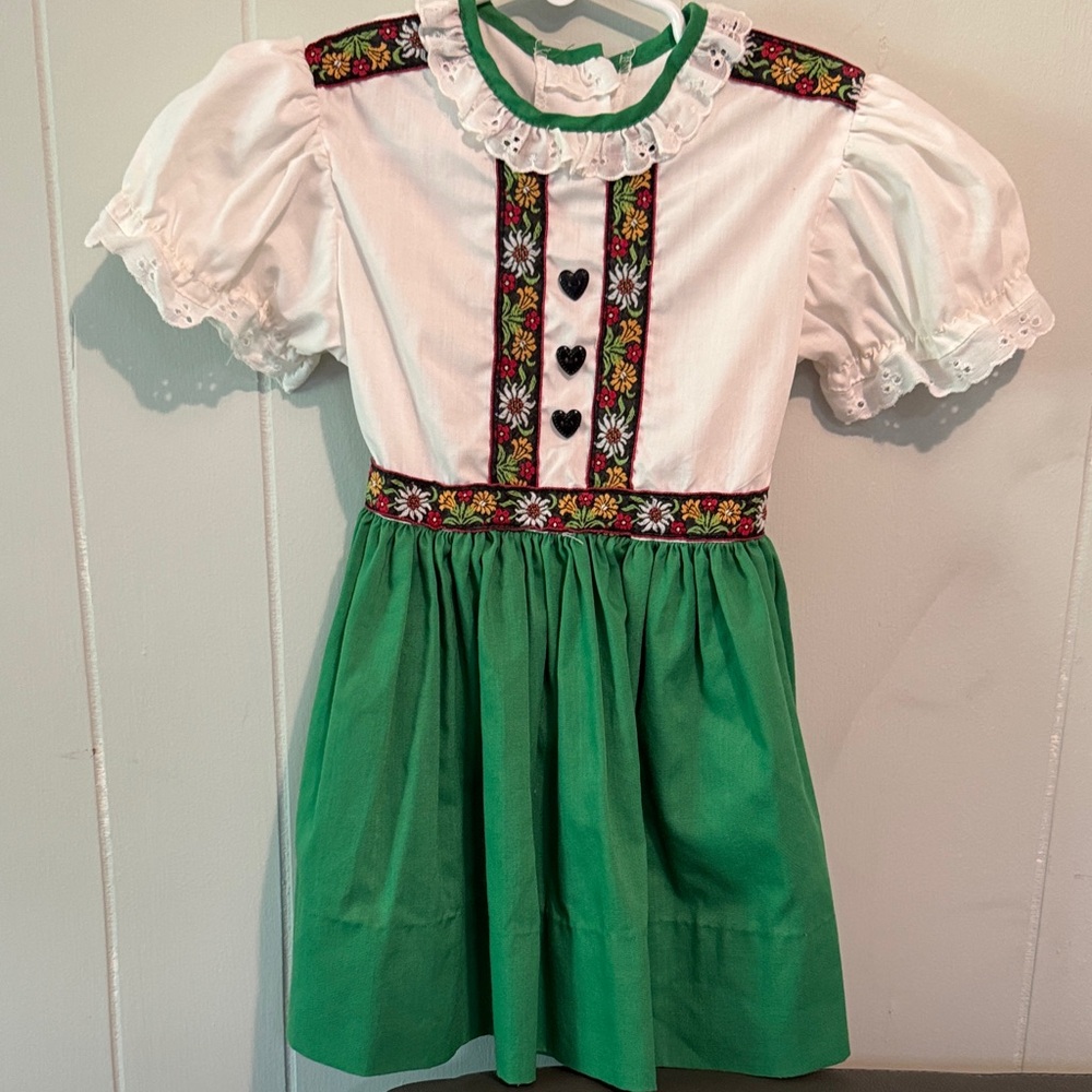 Vintage child’s dress